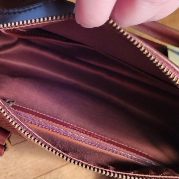 Lucky Brand Cowhide Leather Crossbody Top Handle Satchel - Picture 12 of 16